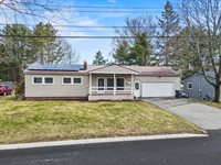 12 Sunset Drive, Orono, ME 04473