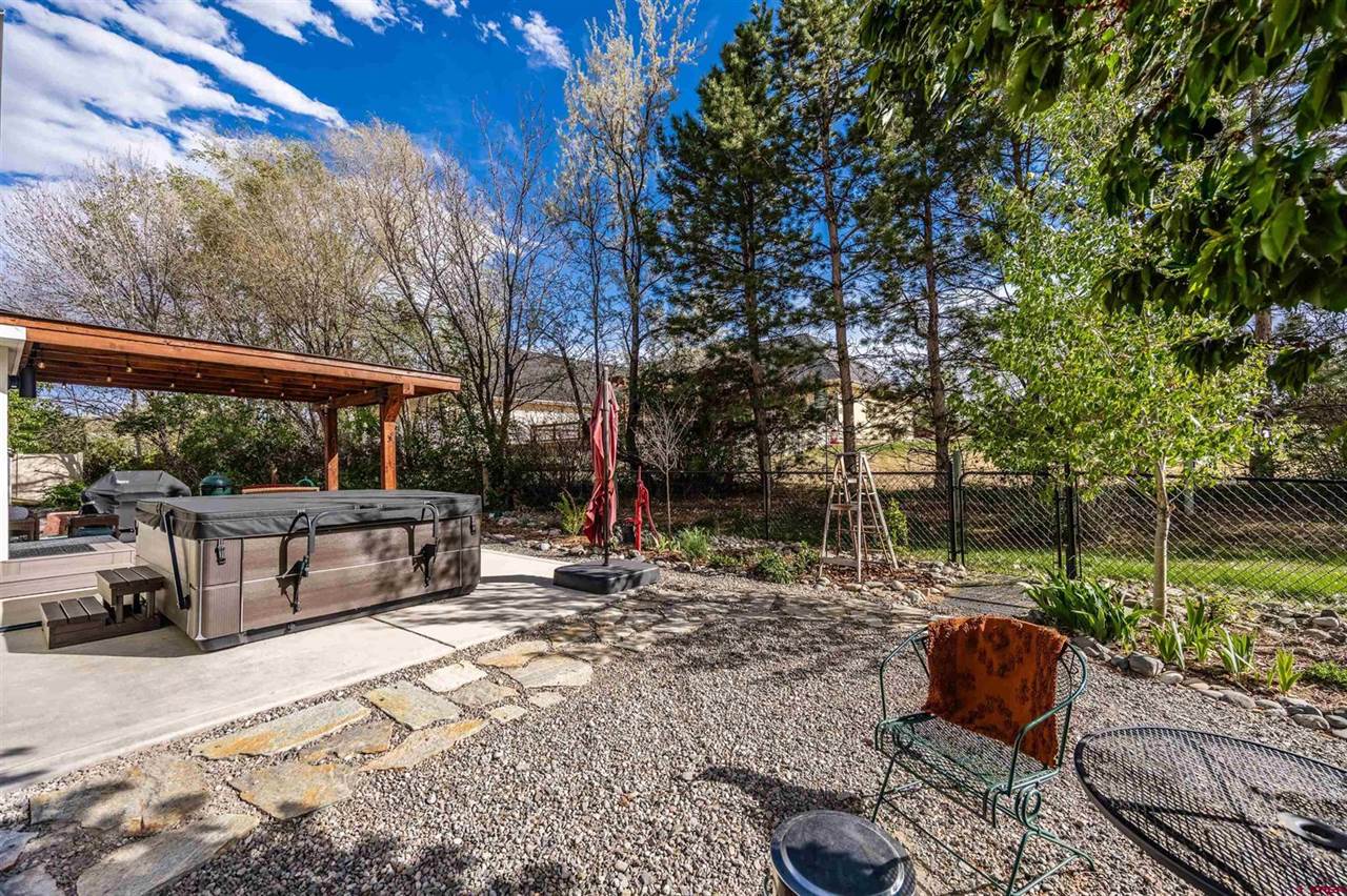 2324 Mead Lane, Montrose, CO 81401