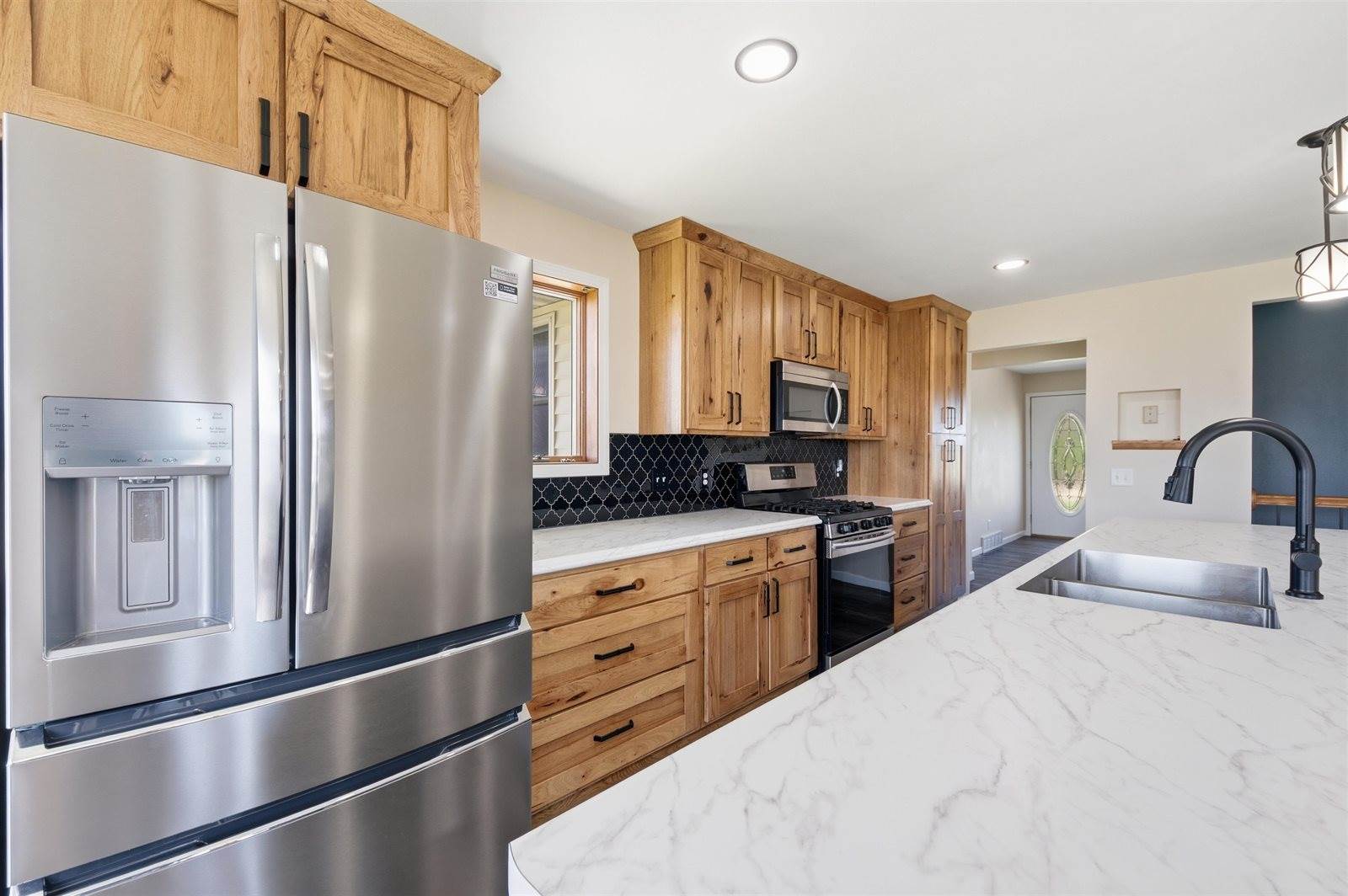 8917 S Washington Avenue, Marshfield, WI 54449