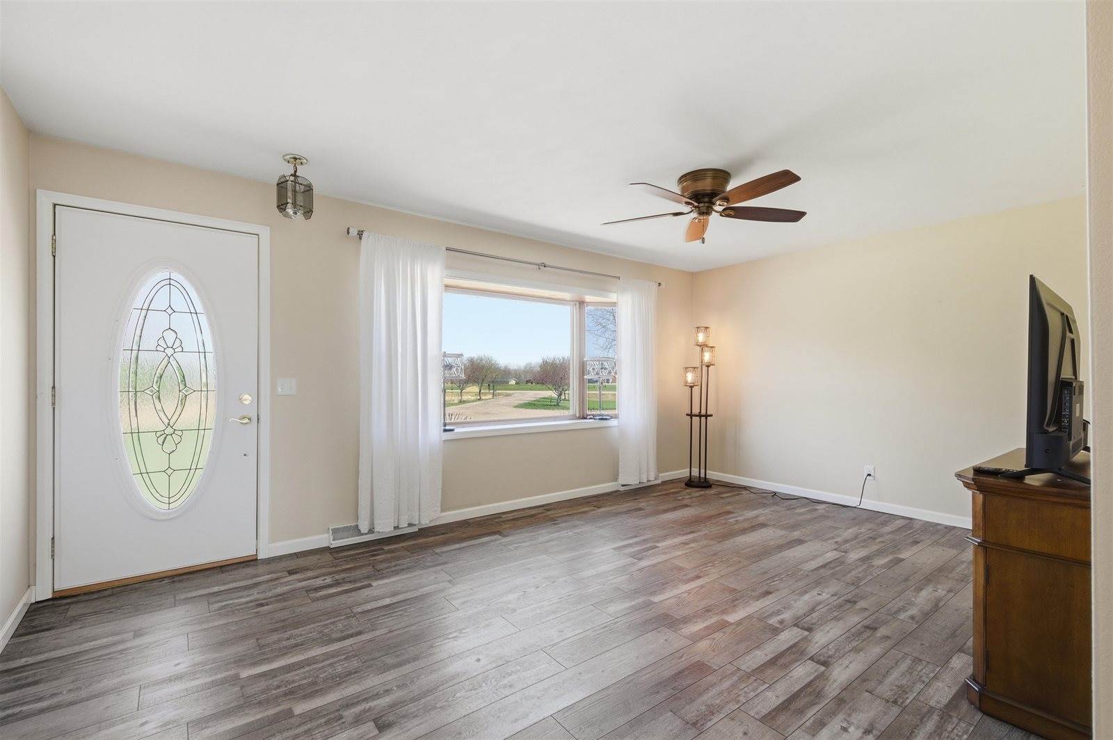 8917 S Washington Avenue, Marshfield, WI 54449