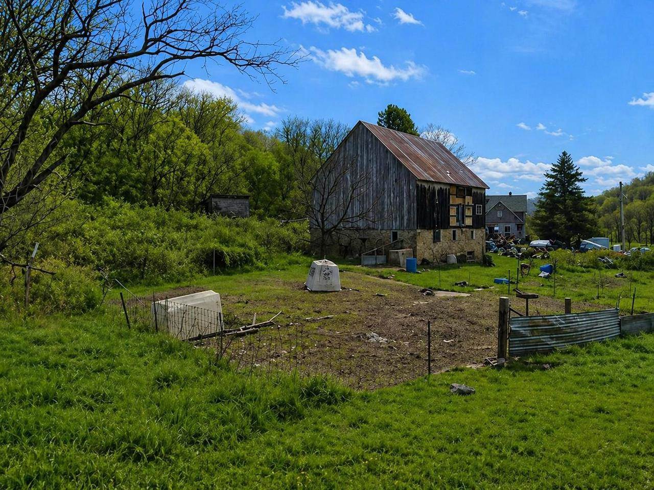 16047 Fry Drive, Cazenovia, WI 53924