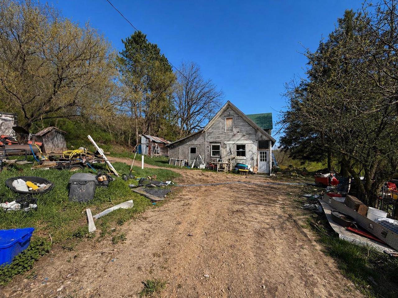 16047 Fry Drive, Cazenovia, WI 53924