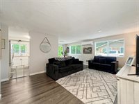 24423 Richards Rd, Sedro Woolley, WA 98284