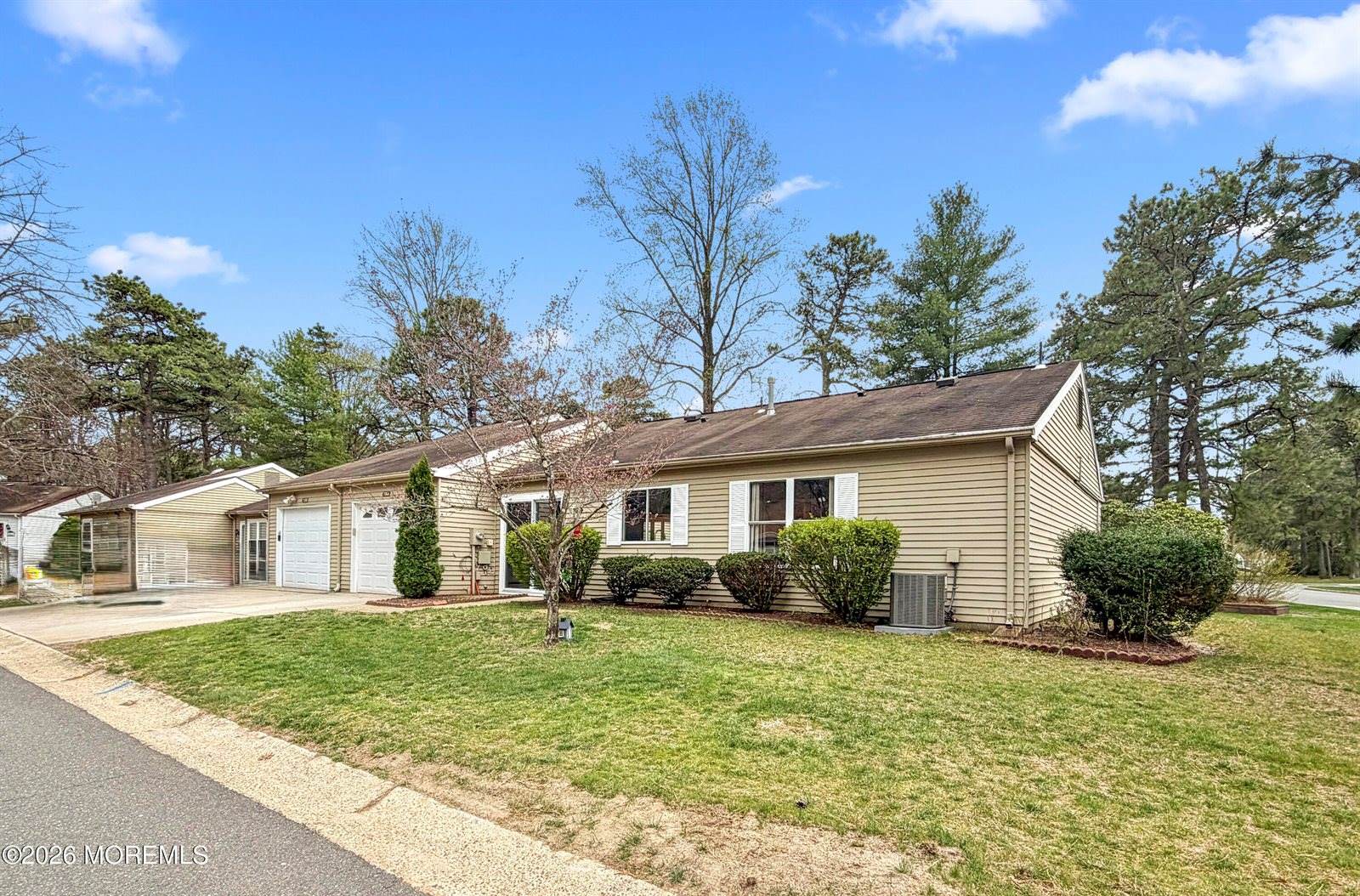 715A Wooton Court, Manchester, NJ 08759