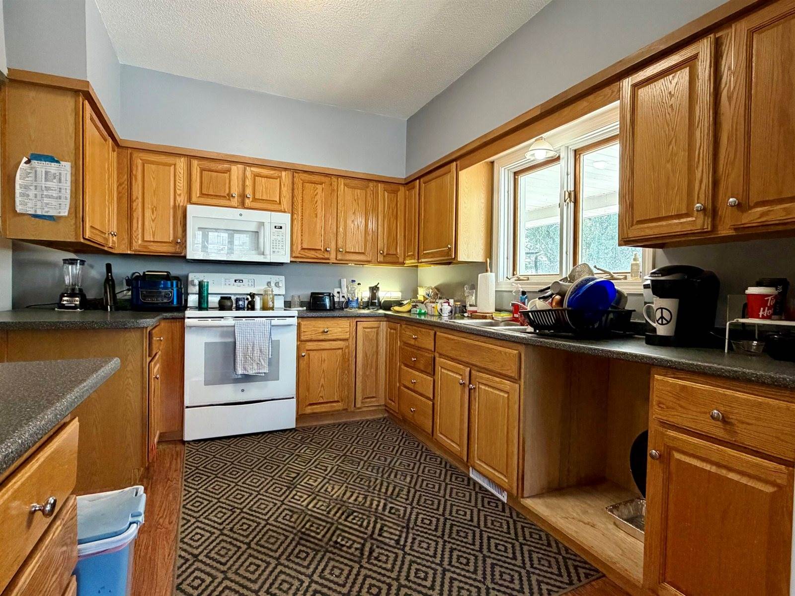 92 North 4th Avenue, Madawaska, ME 04756