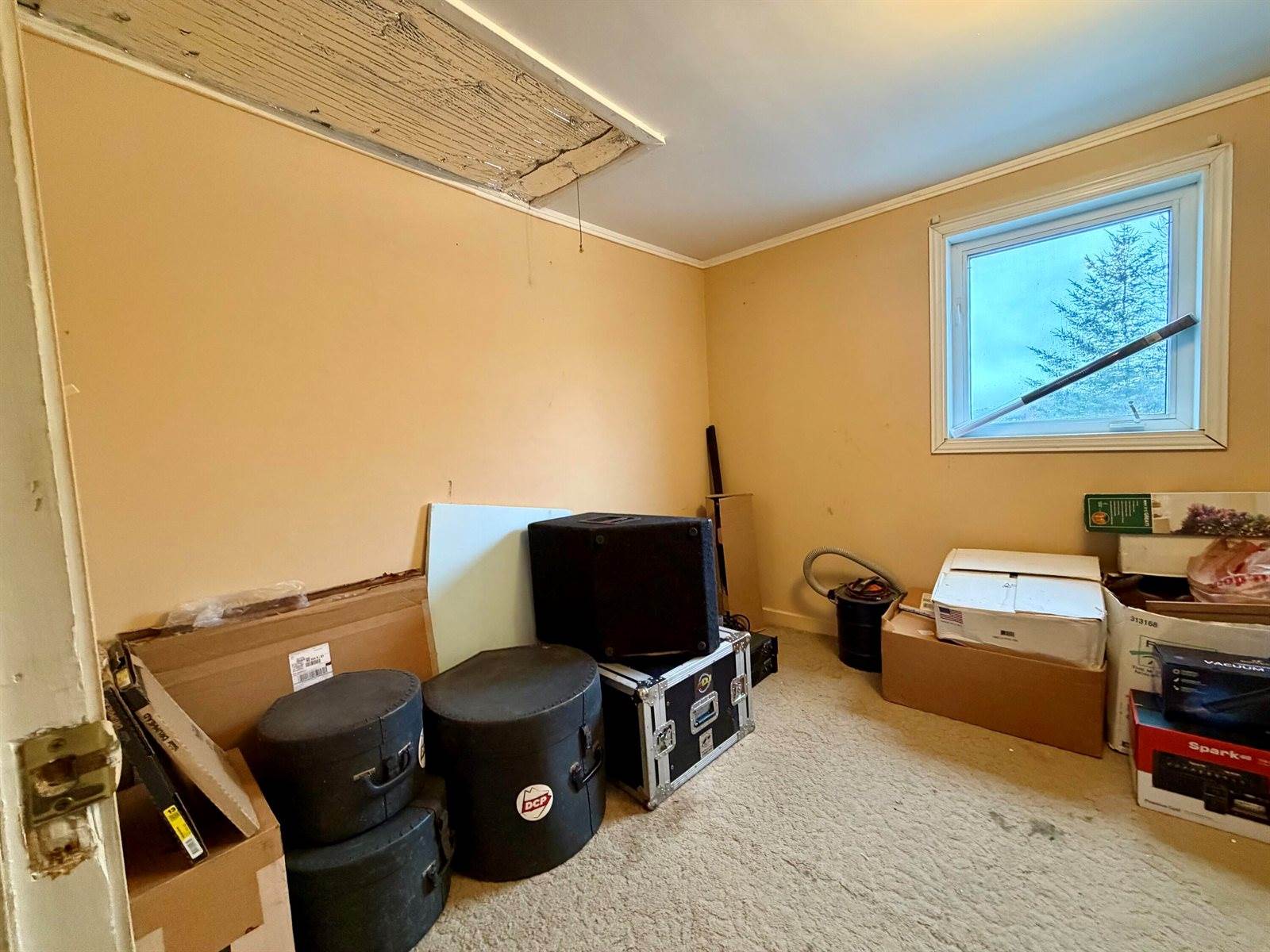 92 North 4th Avenue, Madawaska, ME 04756