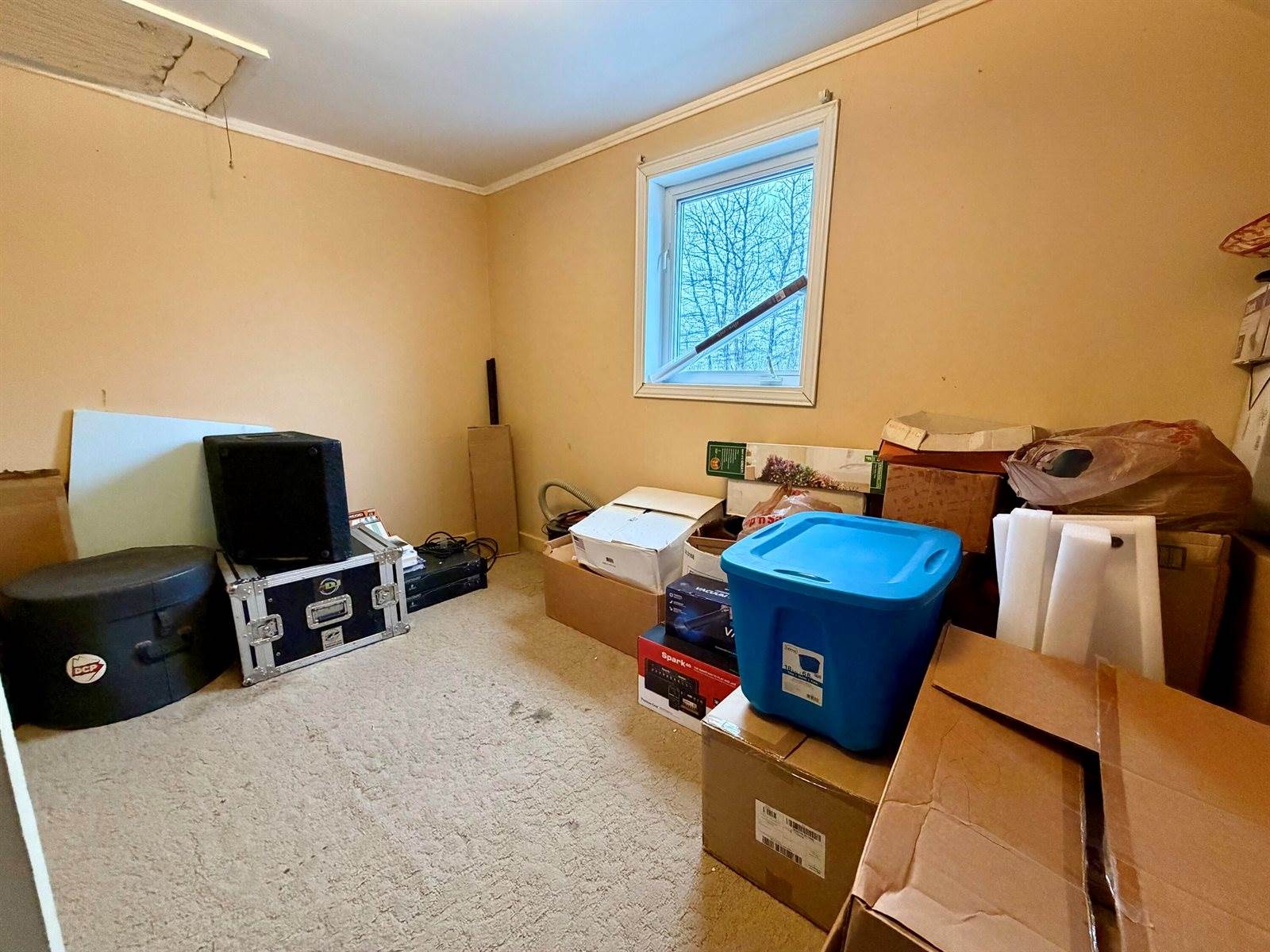 92 North 4th Avenue, Madawaska, ME 04756