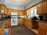 92 North 4th Avenue, Madawaska, ME 04756