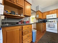 92 North 4th Avenue, Madawaska, ME 04756