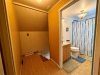 92 North 4th Avenue, Madawaska, ME 04756