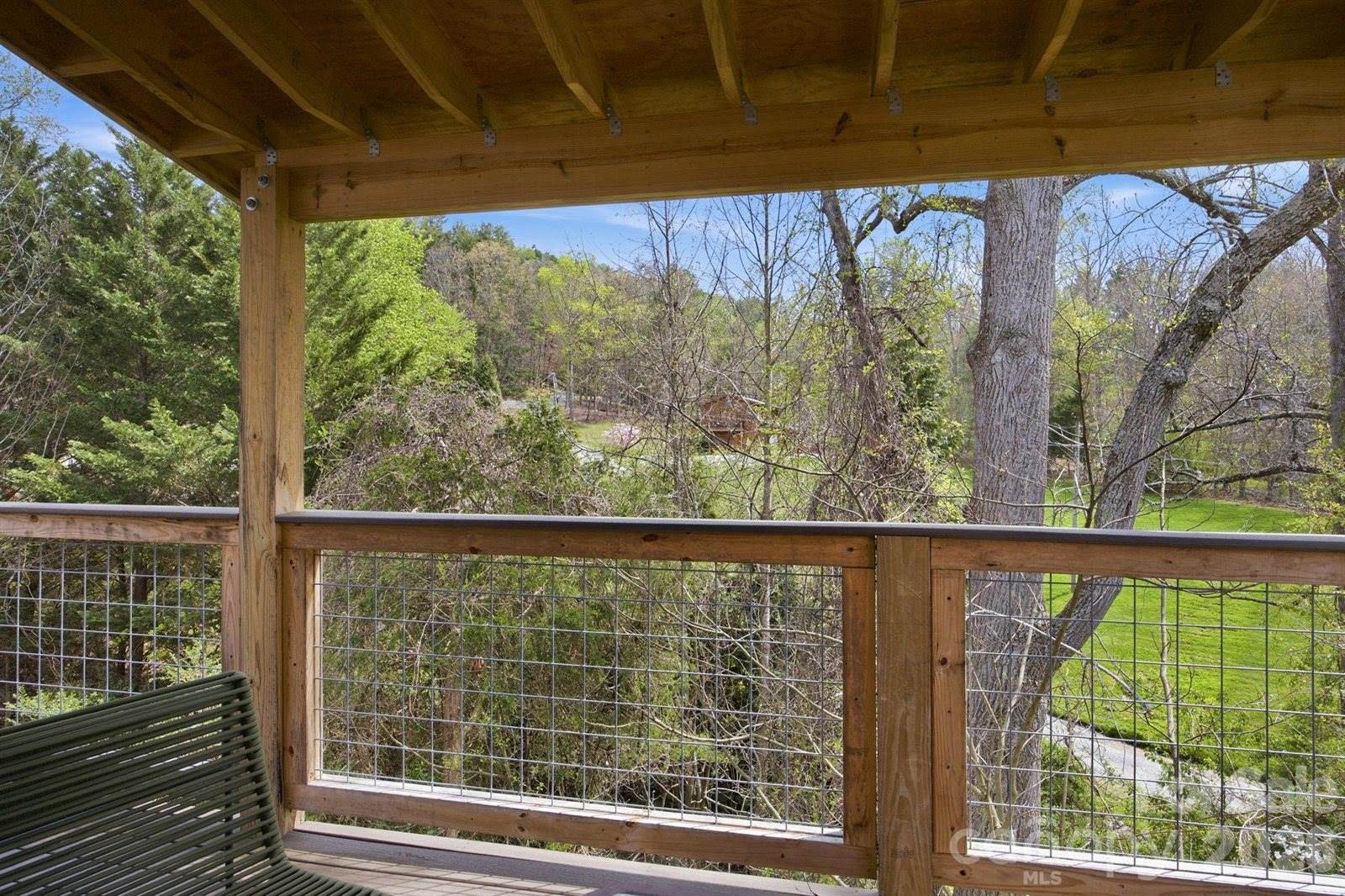 5 Lillie Farm Lane, Weaverville, NC 28787