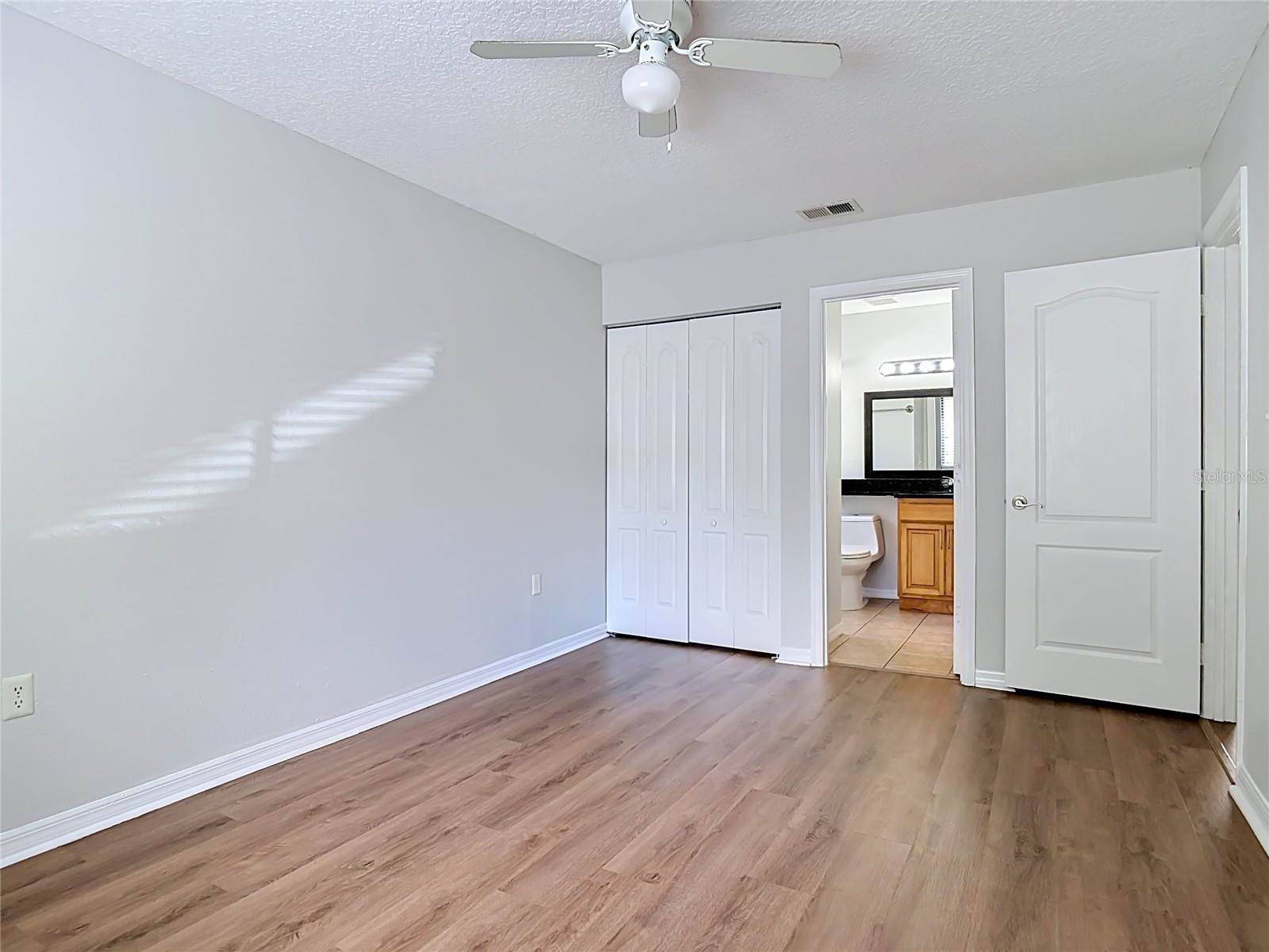 90 Hidden Lake Drive, Sanford, FL 32773