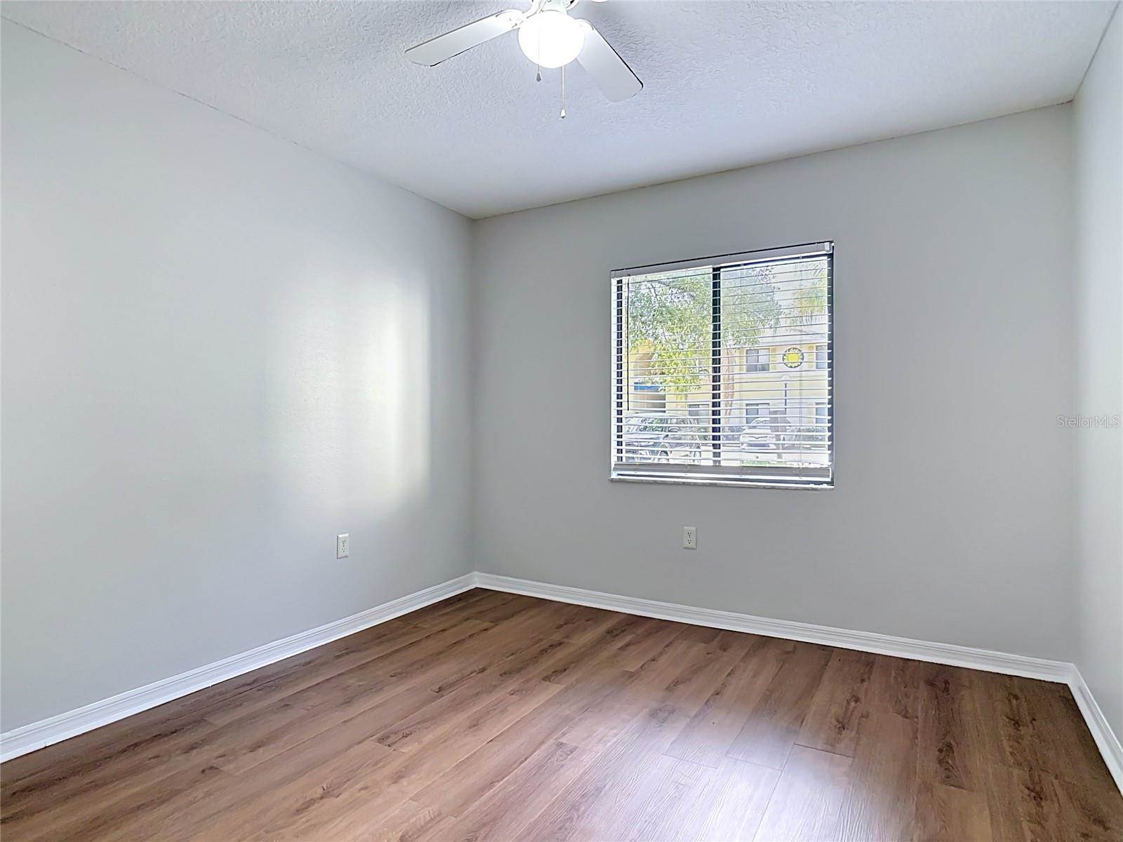 90 Hidden Lake Drive, Sanford, FL 32773