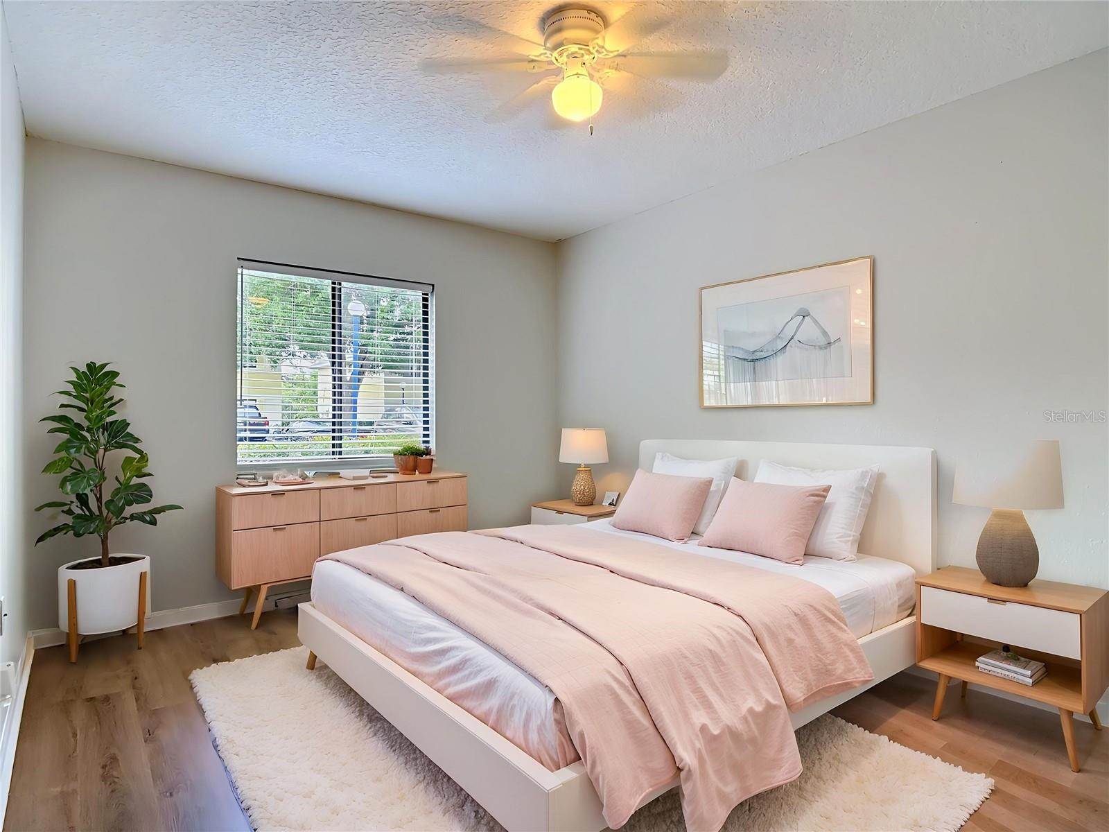90 Hidden Lake Drive, Sanford, FL 32773