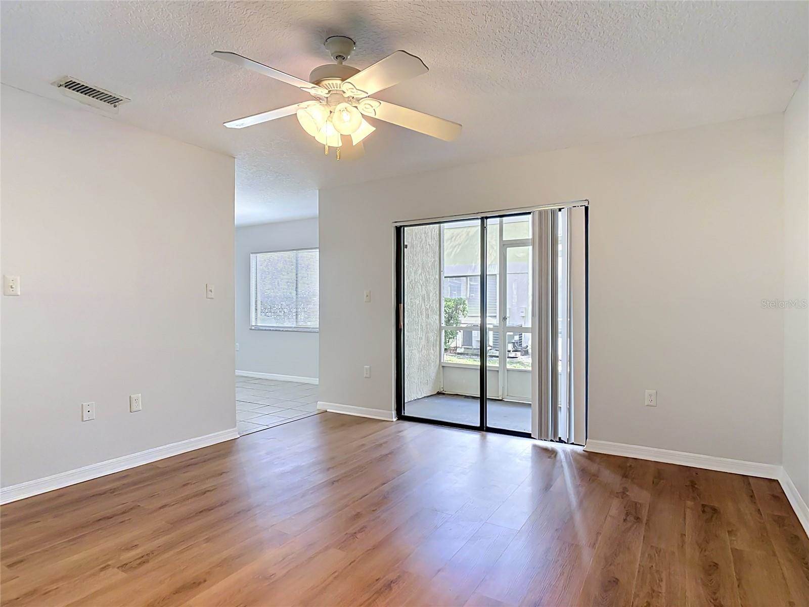 90 Hidden Lake Drive, Sanford, FL 32773
