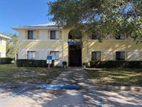 90 Hidden Lake Drive, Sanford, FL 32773