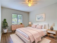 90 Hidden Lake Drive, Sanford, FL 32773