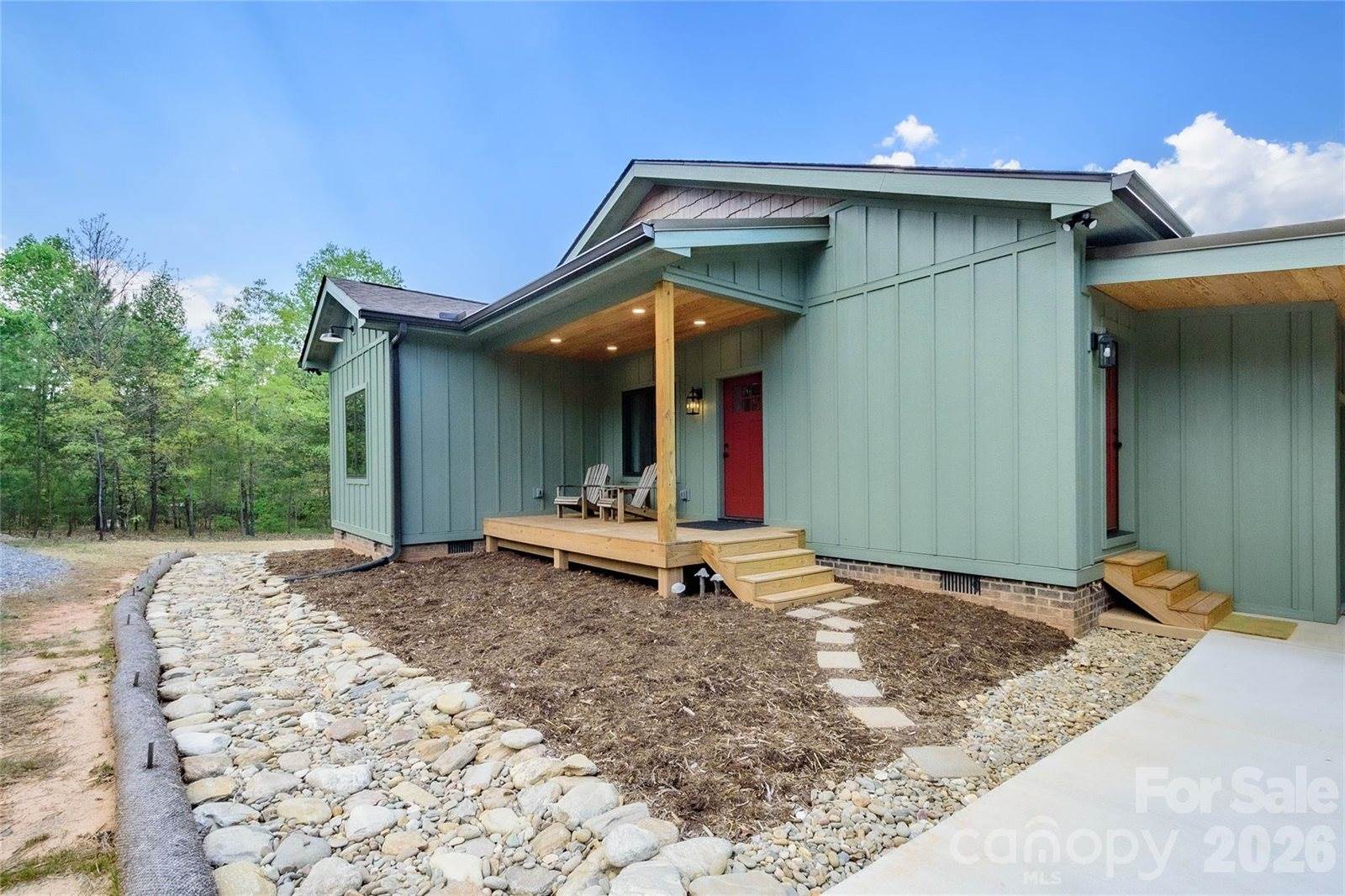107 North Dakota Drive, Rutherfordton, NC 28139