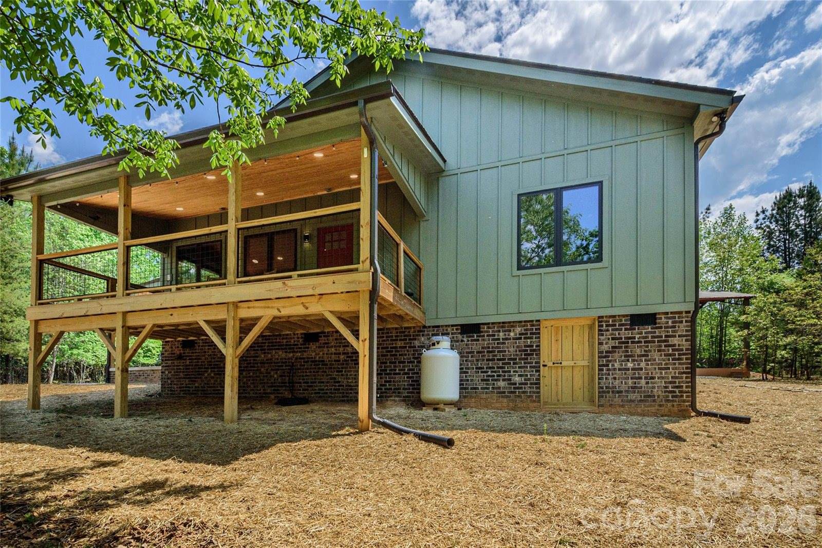 107 North Dakota Drive, Rutherfordton, NC 28139