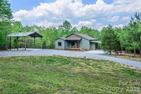 107 North Dakota Drive, Rutherfordton, NC 28139