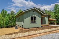 107 North Dakota Drive, Rutherfordton, NC 28139