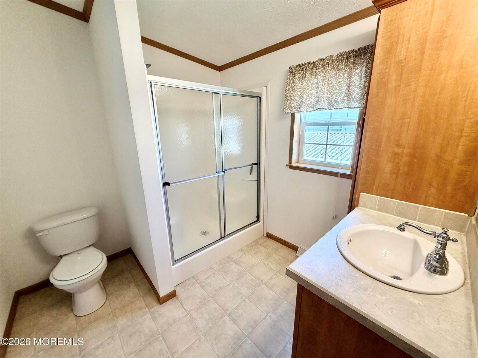 16 Easy Street, Freehold, NJ 07728