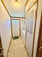 16 Easy Street, Freehold, NJ 07728