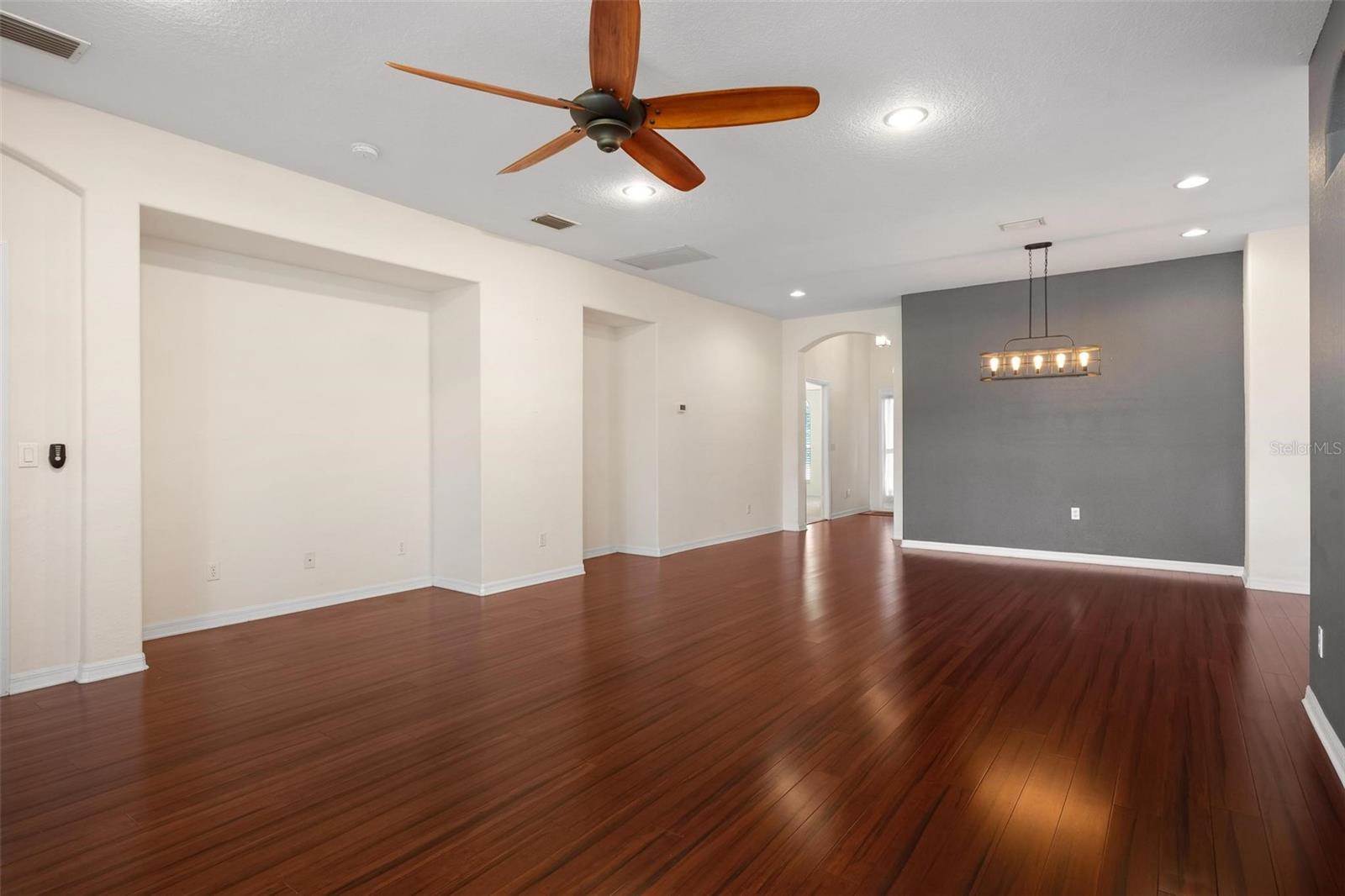 3110 78TH Avenue East, Sarasota, FL 34243