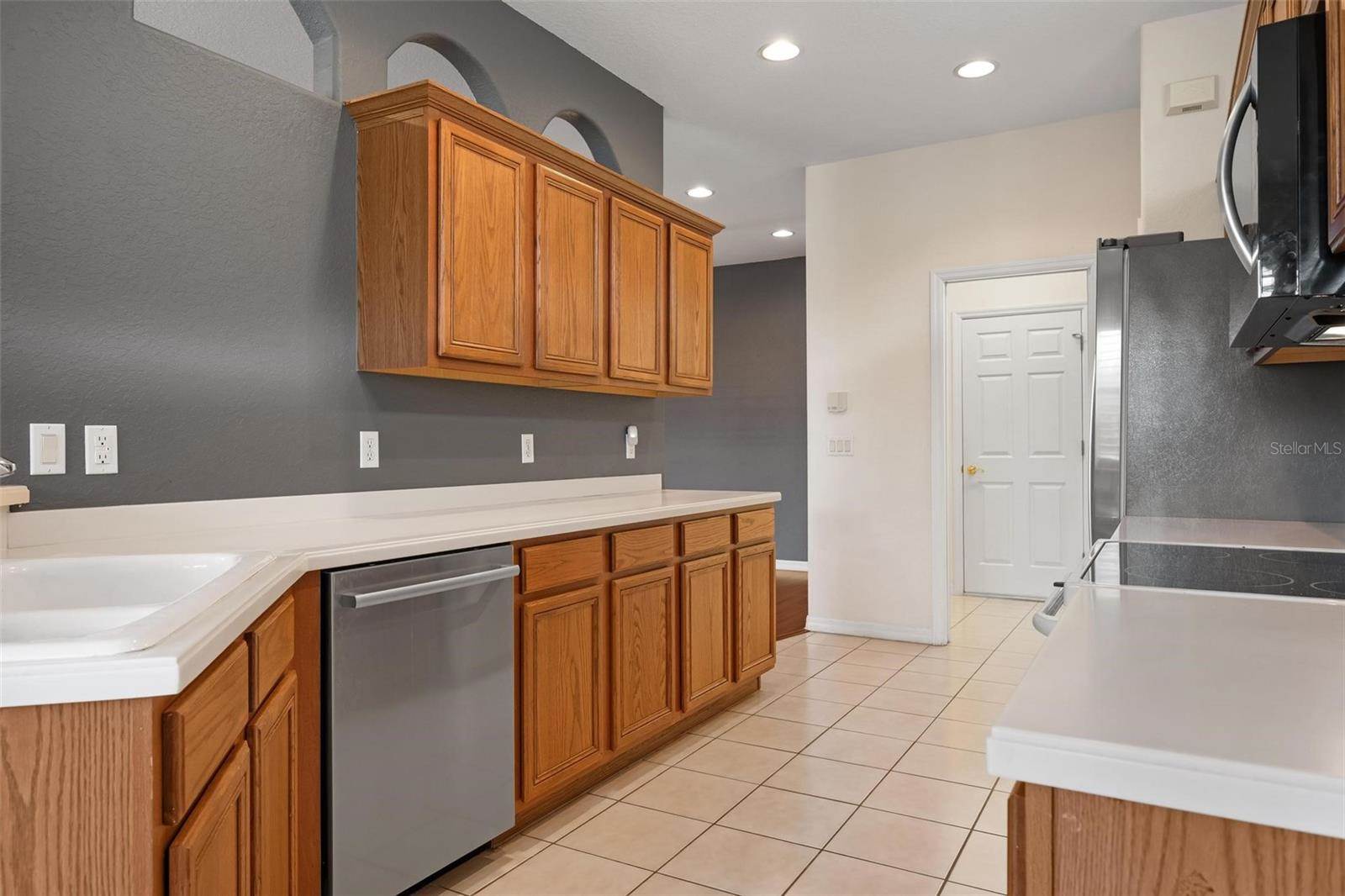 3110 78TH Avenue East, Sarasota, FL 34243