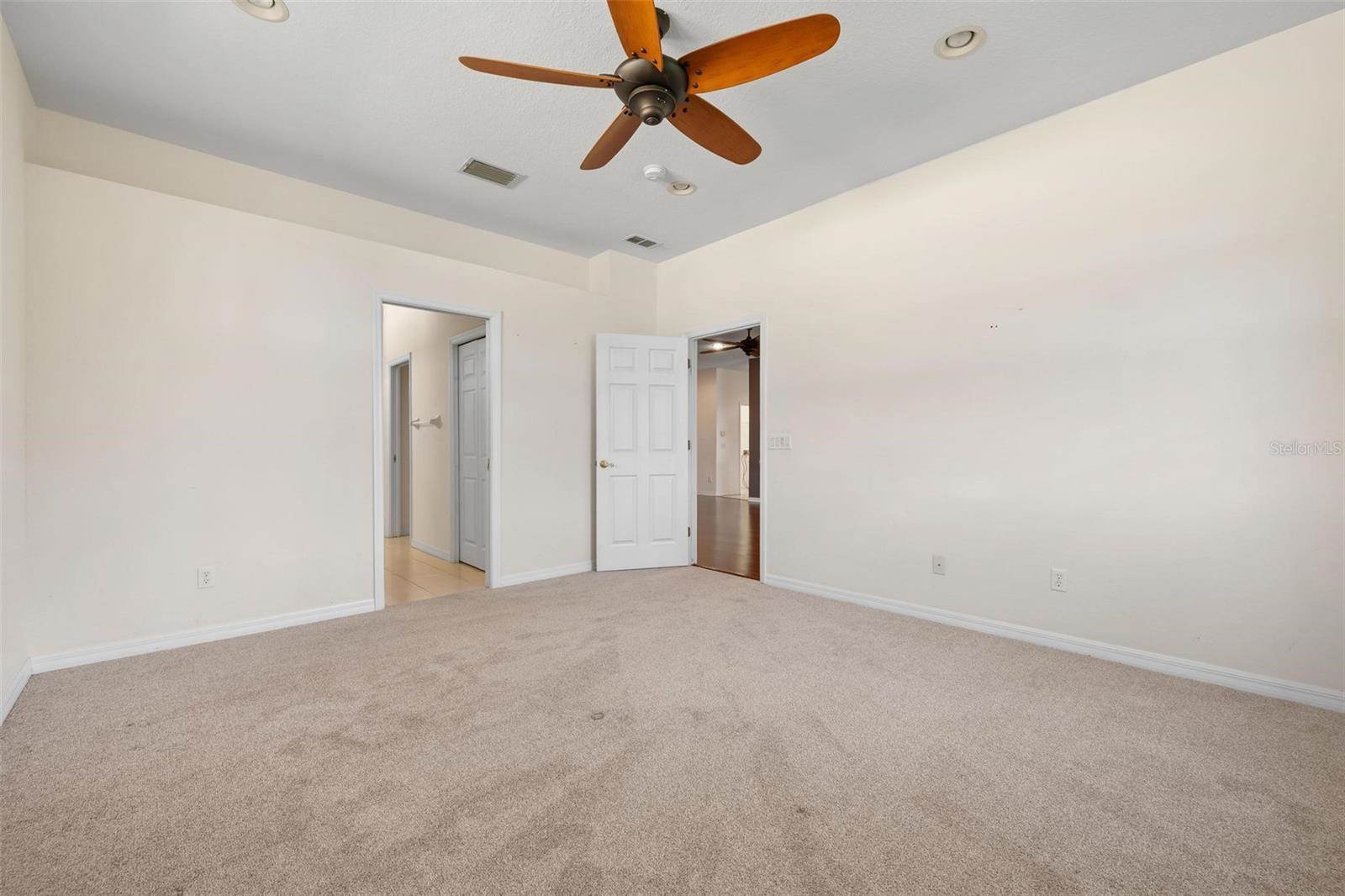 3110 78TH Avenue East, Sarasota, FL 34243