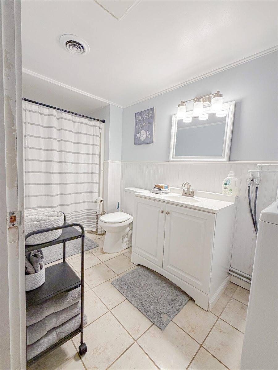 6 Nob Hill Road, Hancock, ME 04640