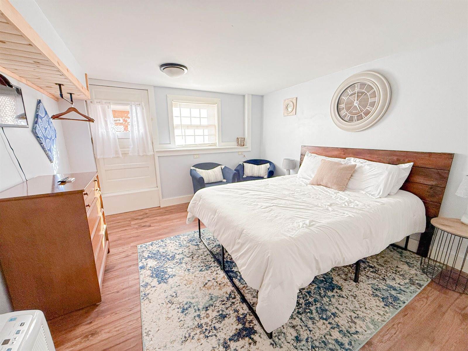 6 Nob Hill Road, Hancock, ME 04640