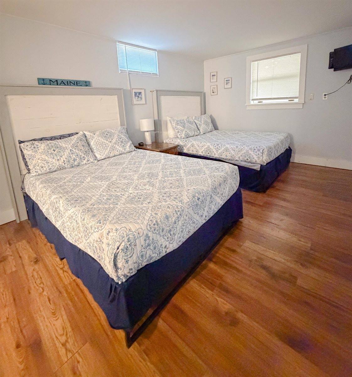 6 Nob Hill Road, Hancock, ME 04640