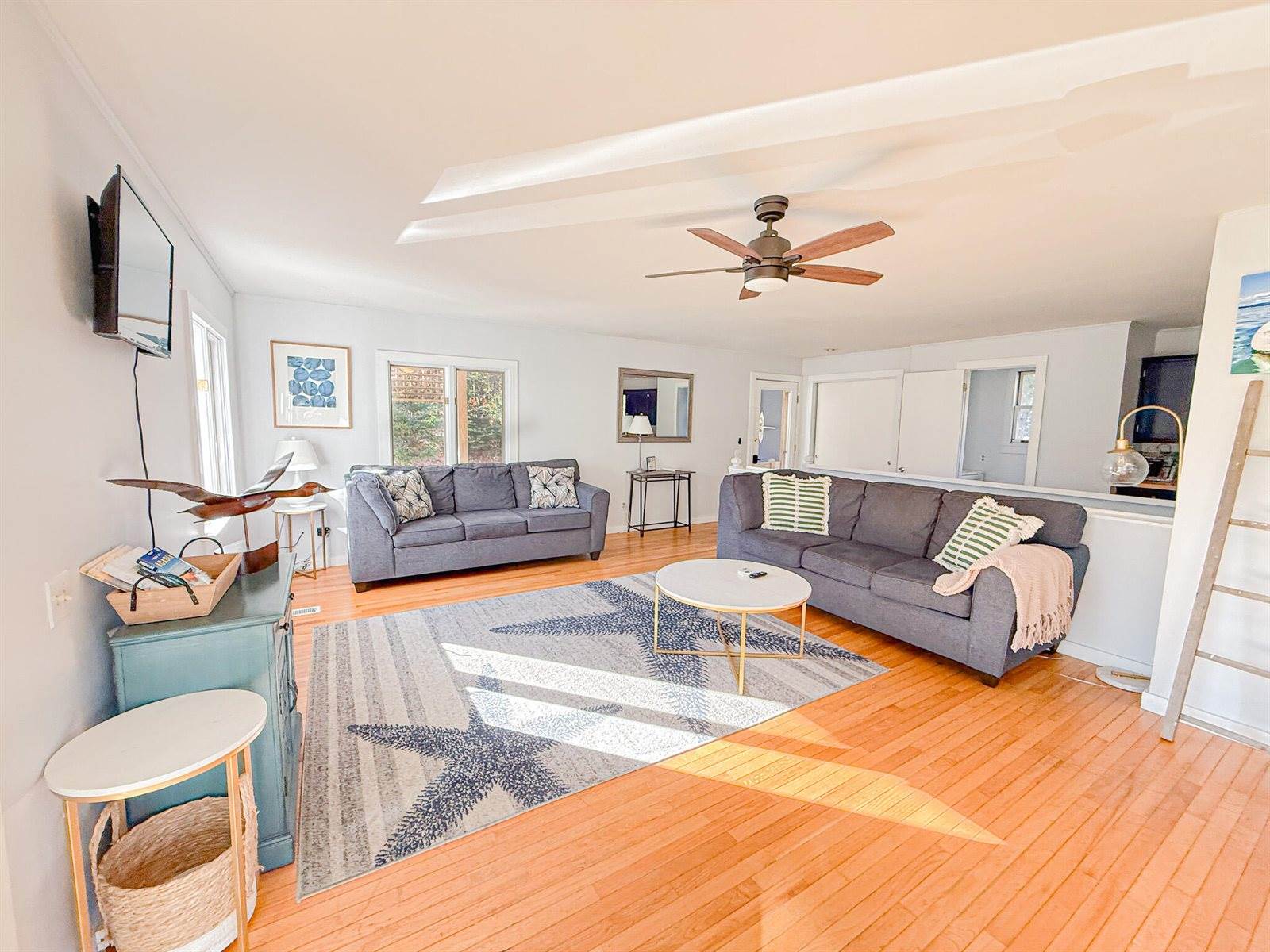 6 Nob Hill Road, Hancock, ME 04640