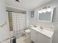 6 Nob Hill Road, Hancock, ME 04640