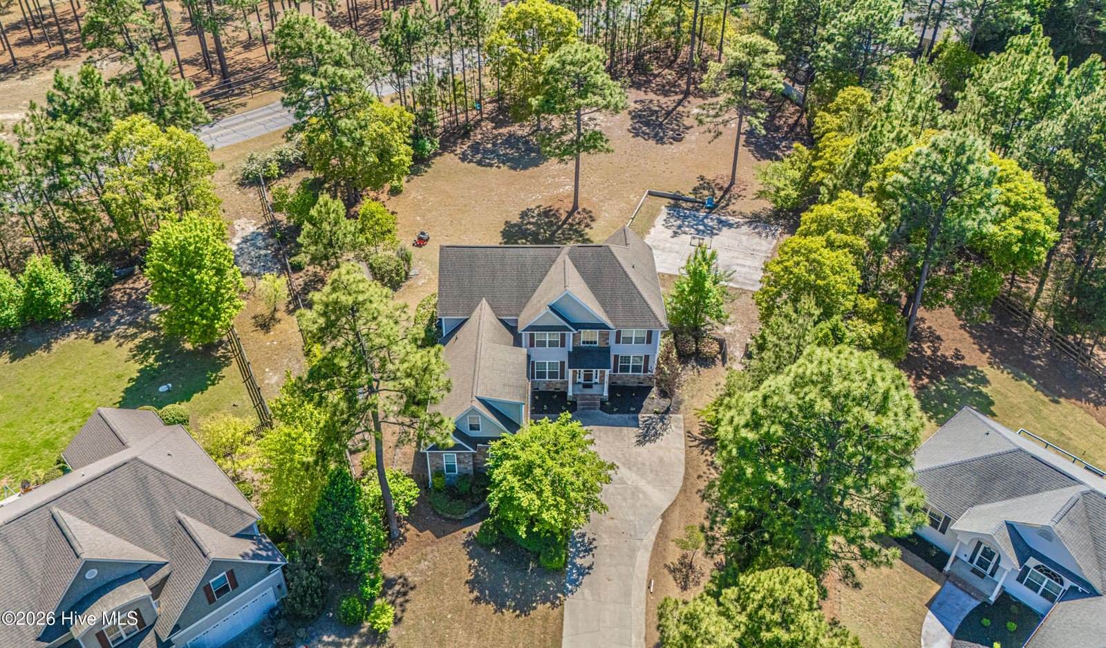 28 Victoria Drive, Whispering Pines, NC 28327