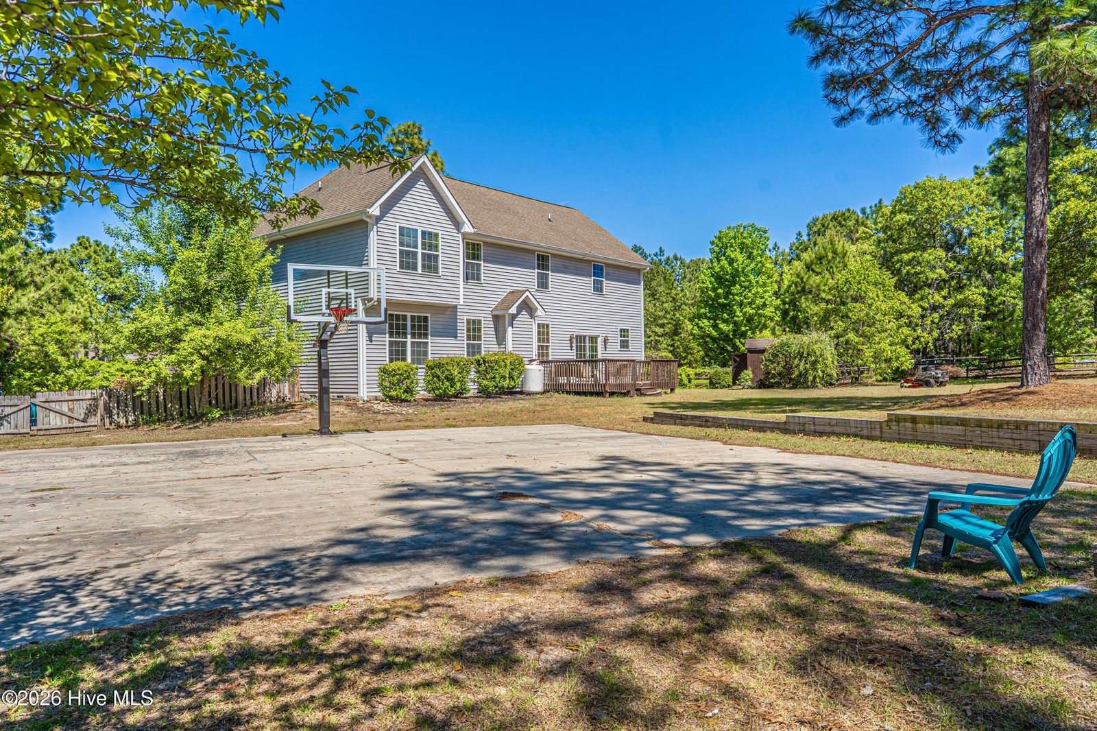 28 Victoria Drive, Whispering Pines, NC 28327