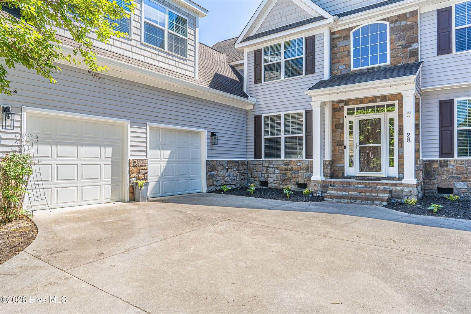 28 Victoria Drive, Whispering Pines, NC 28327