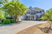 28 Victoria Drive, Whispering Pines, NC 28327
