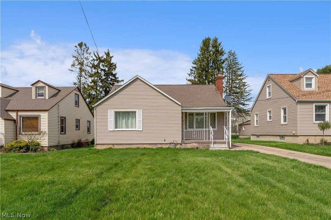 56 Rockdale Avenue, Boardman, OH 44512