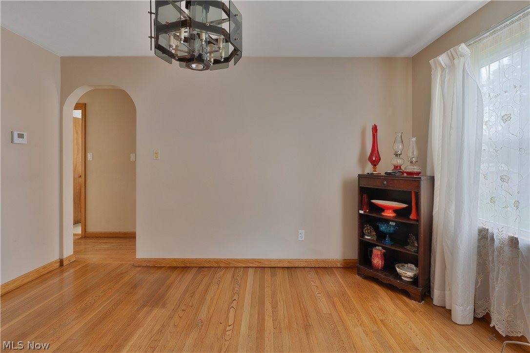 56 Rockdale Avenue, Boardman, OH 44512