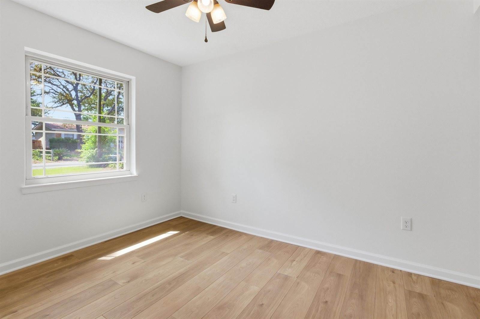 54 Berwick Circle, Shalimar, FL 32579