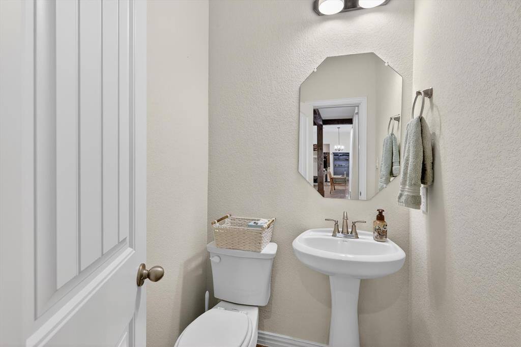 6908 Scarlett Way, Godley, TX 76044