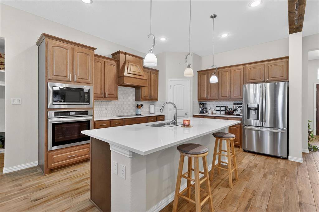 6908 Scarlett Way, Godley, TX 76044
