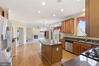 43342 Coton Commons Drive, Leesburg, VA 20176
