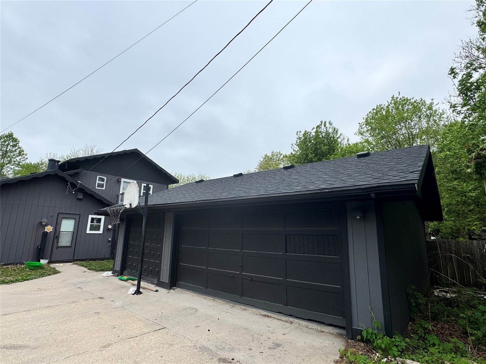 3841 Columbia Street, Des Moines, IA 50313