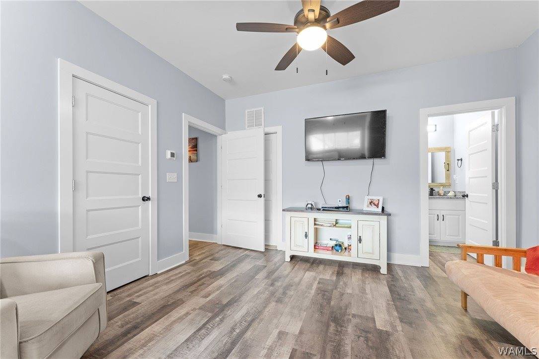 11958 Glen Ridge Boulevard, Moundville, AL 35474