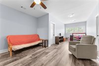 11958 Glen Ridge Boulevard, Moundville, AL 35474