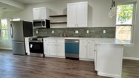 54 4th Street, Buckeye Lake, OH 43008