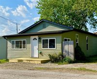 54 4th Street, Buckeye Lake, OH 43008